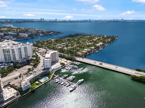 7904 West Drive North Bay Village FL 33141