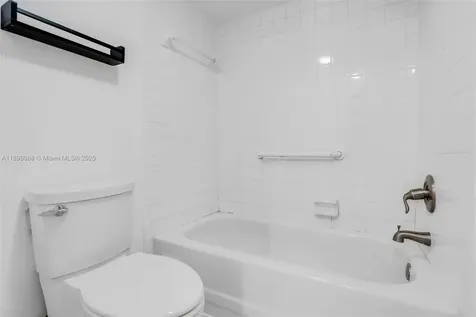 8002 Lagos De Campo Boulevard Tamarac FL 33321