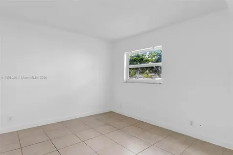 8002 Lagos De Campo Boulevard Tamarac FL 33321