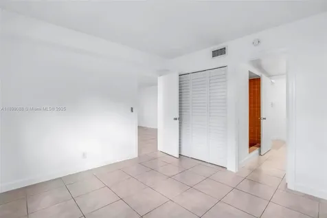 8002 Lagos De Campo Boulevard Tamarac FL 33321