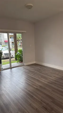11060 SW 196th Street Cutler Bay FL 33157