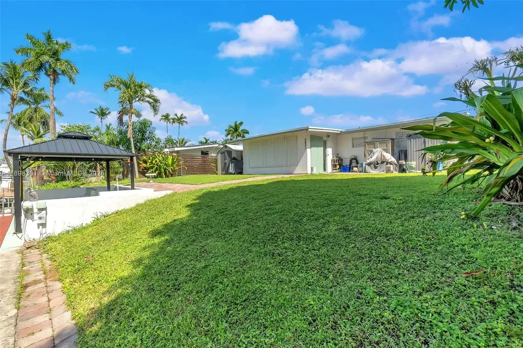 2631 Flamingo Lane Fort Lauderdale FL 33312