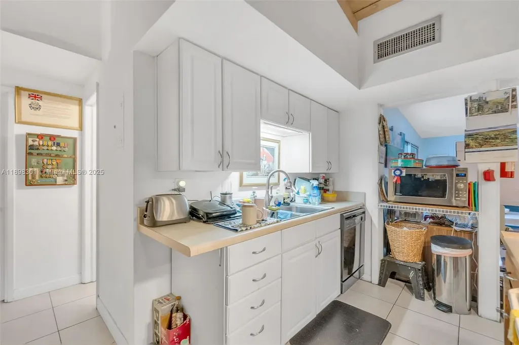 2631 Flamingo Lane Fort Lauderdale FL 33312