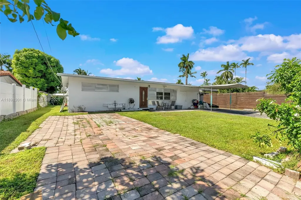 2631 Flamingo Lane Fort Lauderdale FL 33312