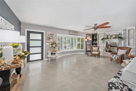 11041 NW 22nd Street Pembroke Pines FL 33026