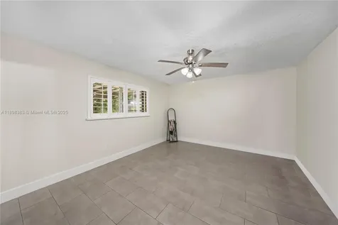 11041 NW 22nd Street Pembroke Pines FL 33026