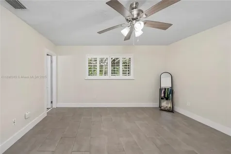 11041 NW 22nd Street Pembroke Pines FL 33026
