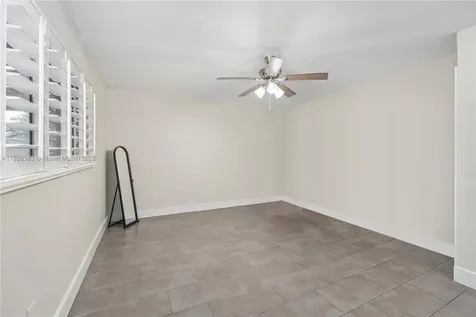 11041 NW 22nd Street Pembroke Pines FL 33026