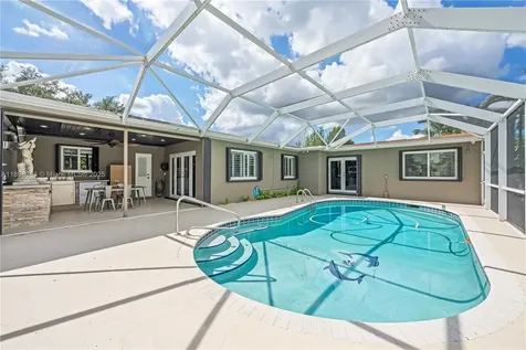 11041 NW 22nd Street Pembroke Pines FL 33026