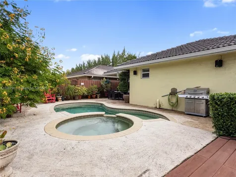 4370 SW 82nd Avenue Miami FL 33155