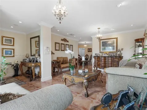 4370 SW 82nd Avenue Miami FL 33155