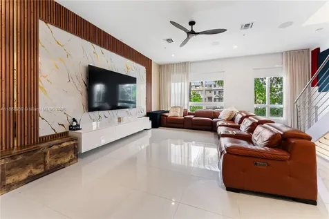 10354 NW 64th Street Doral FL 33178