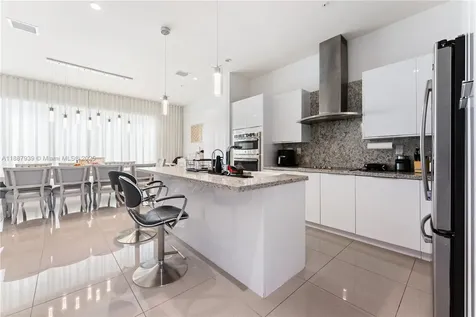 10354 NW 64th Street Doral FL 33178