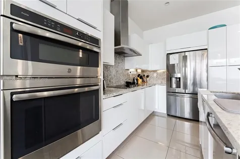 10354 NW 64th Street Doral FL 33178