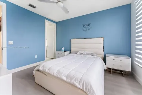 10354 NW 64th Street Doral FL 33178
