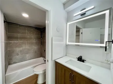 3680 Inverrary Drive Lauderhill FL 33319