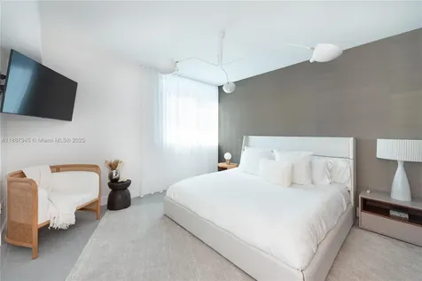 3801 Collins Avenue Miami Beach FL 33140