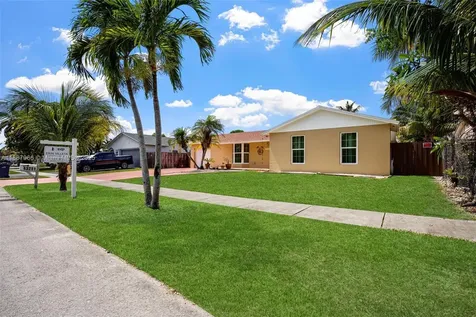 13211 SW 262nd Terrace Homestead FL 33032