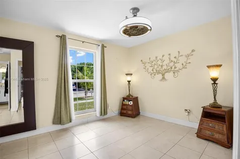 13211 SW 262nd Terrace Homestead FL 33032