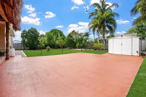 13211 SW 262nd Terrace Homestead FL 33032