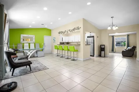 13211 SW 262nd Terrace Homestead FL 33032