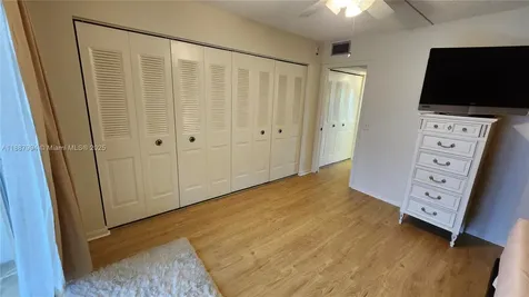2079 Harwood F Deerfield Beach FL 33442