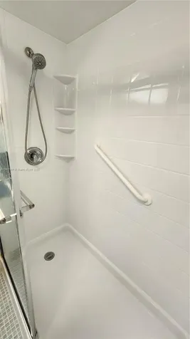 2079 Harwood F Deerfield Beach FL 33442