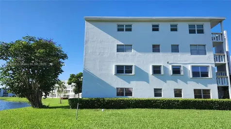 2079 Harwood F Deerfield Beach FL 33442