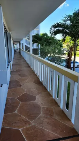 2079 Harwood F Deerfield Beach FL 33442