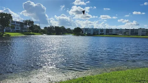 2079 Harwood F Deerfield Beach FL 33442