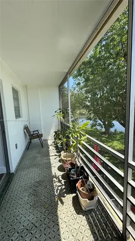 160 NE 203rd Terrace Miami Gardens FL 33179