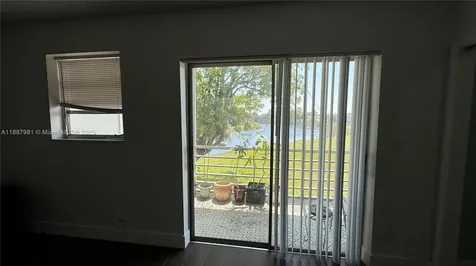 160 NE 203rd Terrace Miami Gardens FL 33179