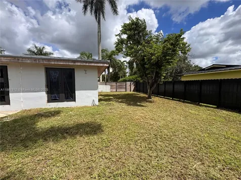 444 NW 21st Street Homestead FL 33030