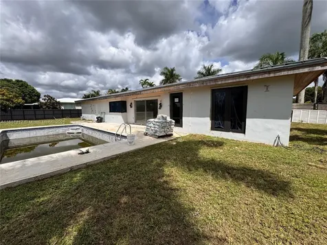 444 NW 21st Street Homestead FL 33030