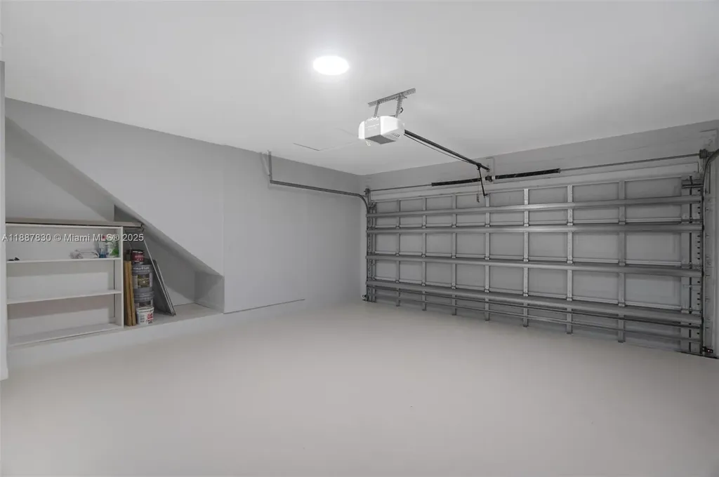 10728 Oak Lake Way Boca Raton FL 33498