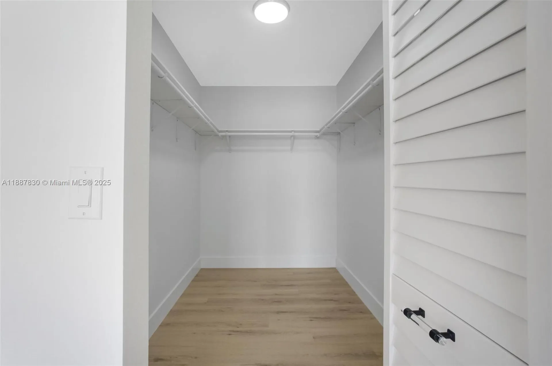 10728 Oak Lake Way Boca Raton FL 33498