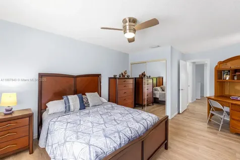 16624 Greens Edge Circle Weston FL 33326