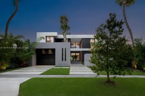 13225 Arch Creek Terrace North Miami FL 33181