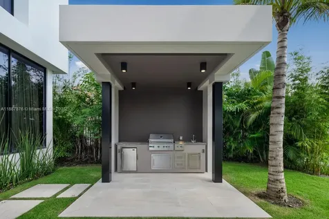 13225 Arch Creek Terrace North Miami FL 33181