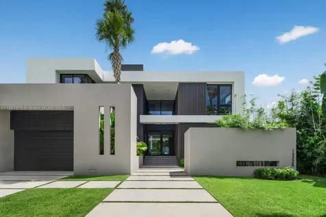13225 Arch Creek Terrace North Miami FL 33181