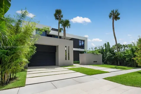 13225 Arch Creek Terrace North Miami FL 33181