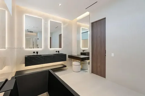 13225 Arch Creek Terrace North Miami FL 33181