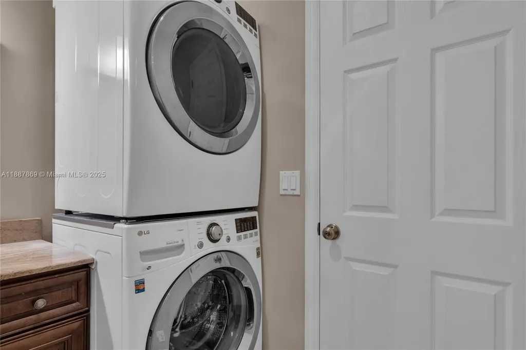 8809 Belle Aire Drive Boca Raton FL 33433