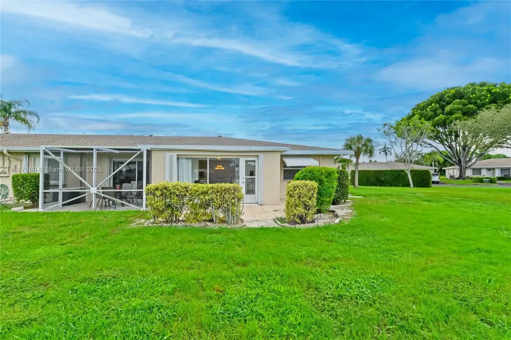 8809 Belle Aire Drive Boca Raton FL 33433