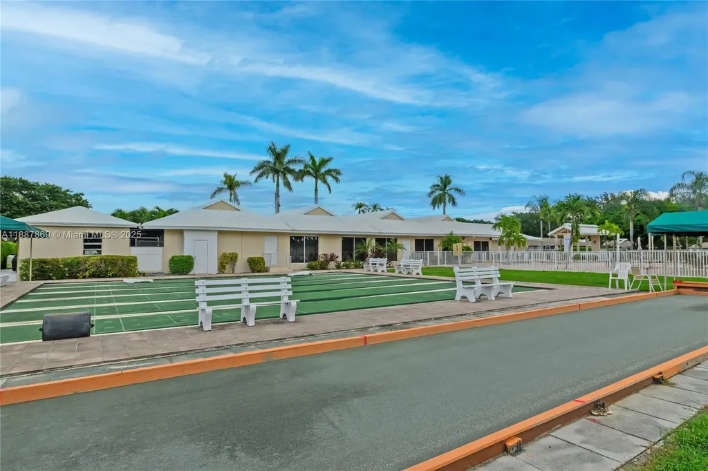 8809 Belle Aire Drive Boca Raton FL 33433