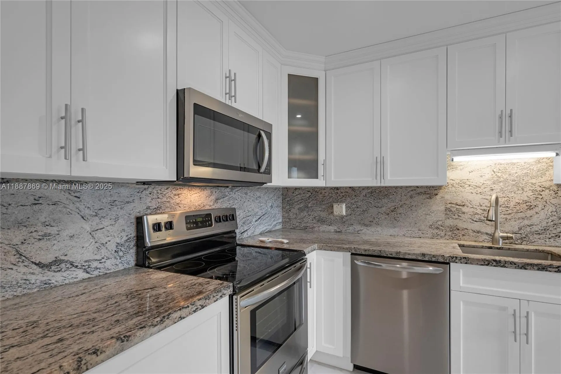 8809 Belle Aire Drive Boca Raton FL 33433