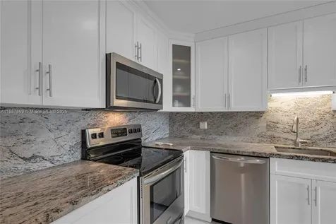 8809 Belle Aire Drive Boca Raton FL 33433