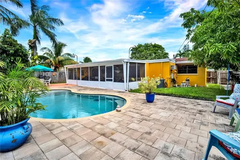 18690 Belview Drive Cutler Bay FL 33157
