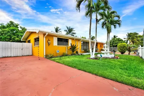 18690 Belview Drive Cutler Bay FL 33157