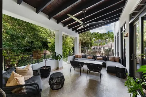 330 Caribbean Road Key Biscayne FL 33149